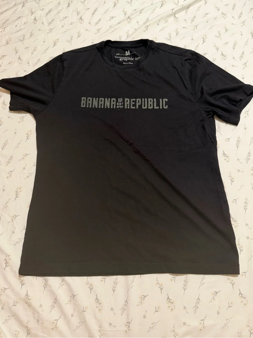 Banana Republic Black Short Sleeve Logo Tee